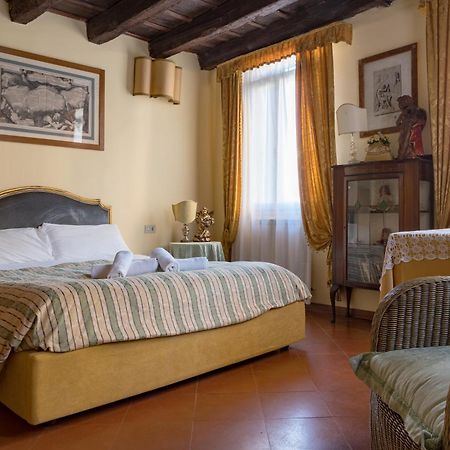 Lorenzo'S Home Venesia Bagian luar foto